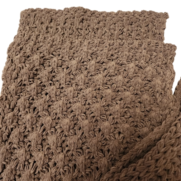 Gray Knit Scarf - Picture 4 of 6